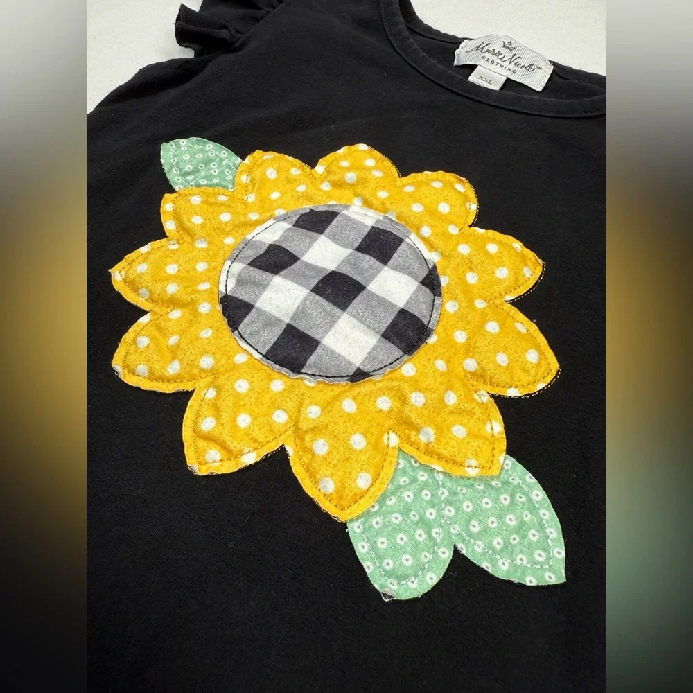 MARIE NICOLE CLOTHING Black Sunflower Applique Cap Sleeve Floral T-Shirt Size‎ 6